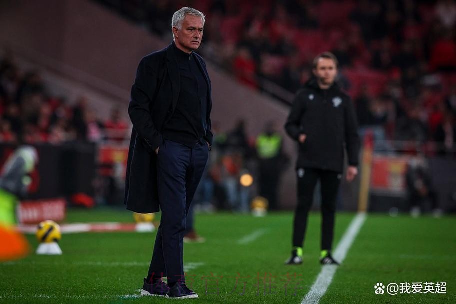 2-0！葡超30冠霸主8连胜+开局16轮不败 62岁穆帅绝望：被甩开10分